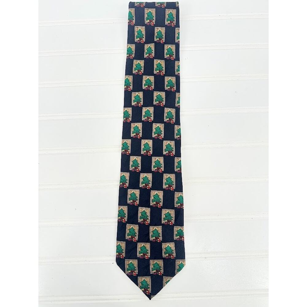 Cape Cod 58” Neckwear Novelty Christmas Tie Tree Holiday Pure Silk Made in USA